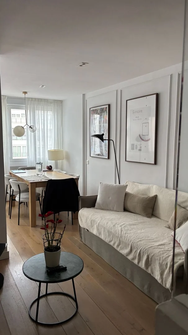 Piso en calle de Rafael Calvo, 31 - Foto 3