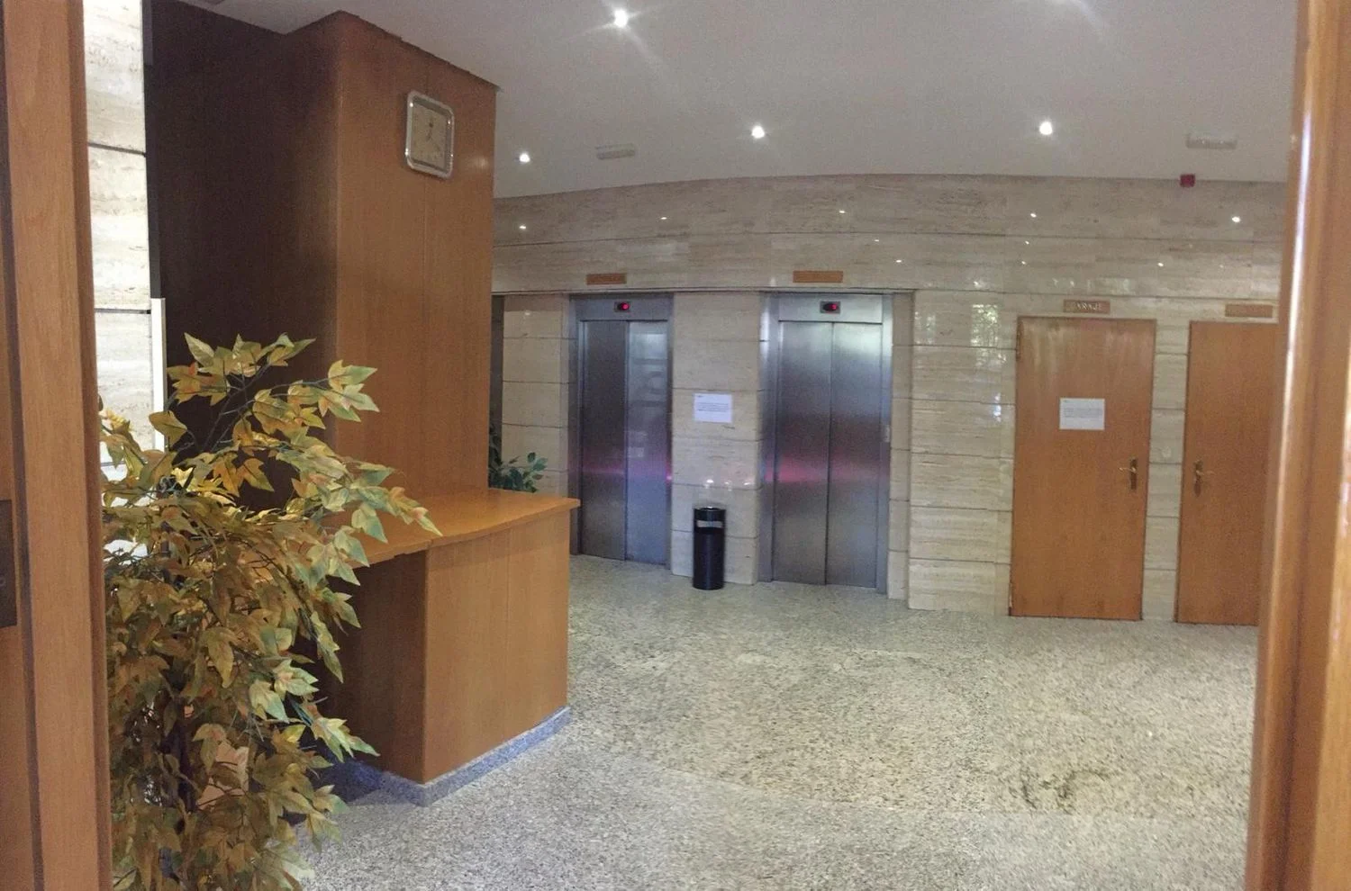 Alquiler de piso en Calle Rafael Bergamín, 16 a - Foto 2
