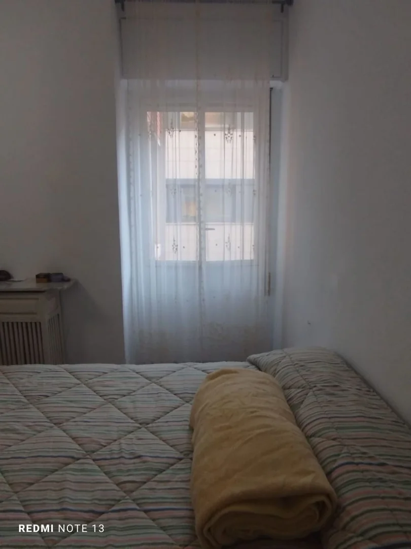 Piso en calle de la Infanta Mercedes, 39 - Foto 15