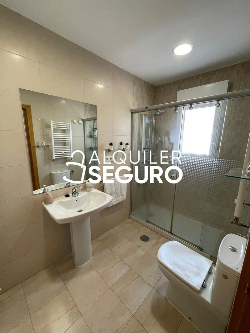 Piso en Calle de Alejandro Sánchez, Opañel - Foto 16