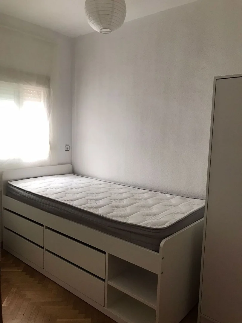 Piso en Barrio Tres Olivos - Valverde - Foto 31