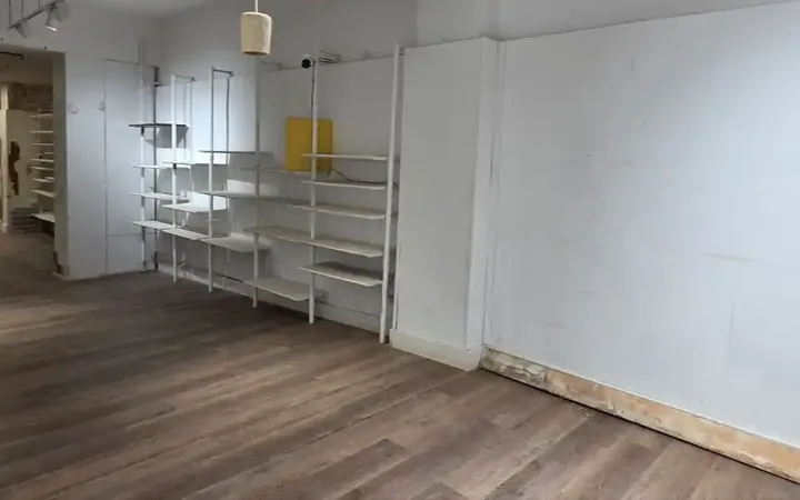 Local comercial en  Carrer de Sant Pere Més Alt 64 - Foto 7