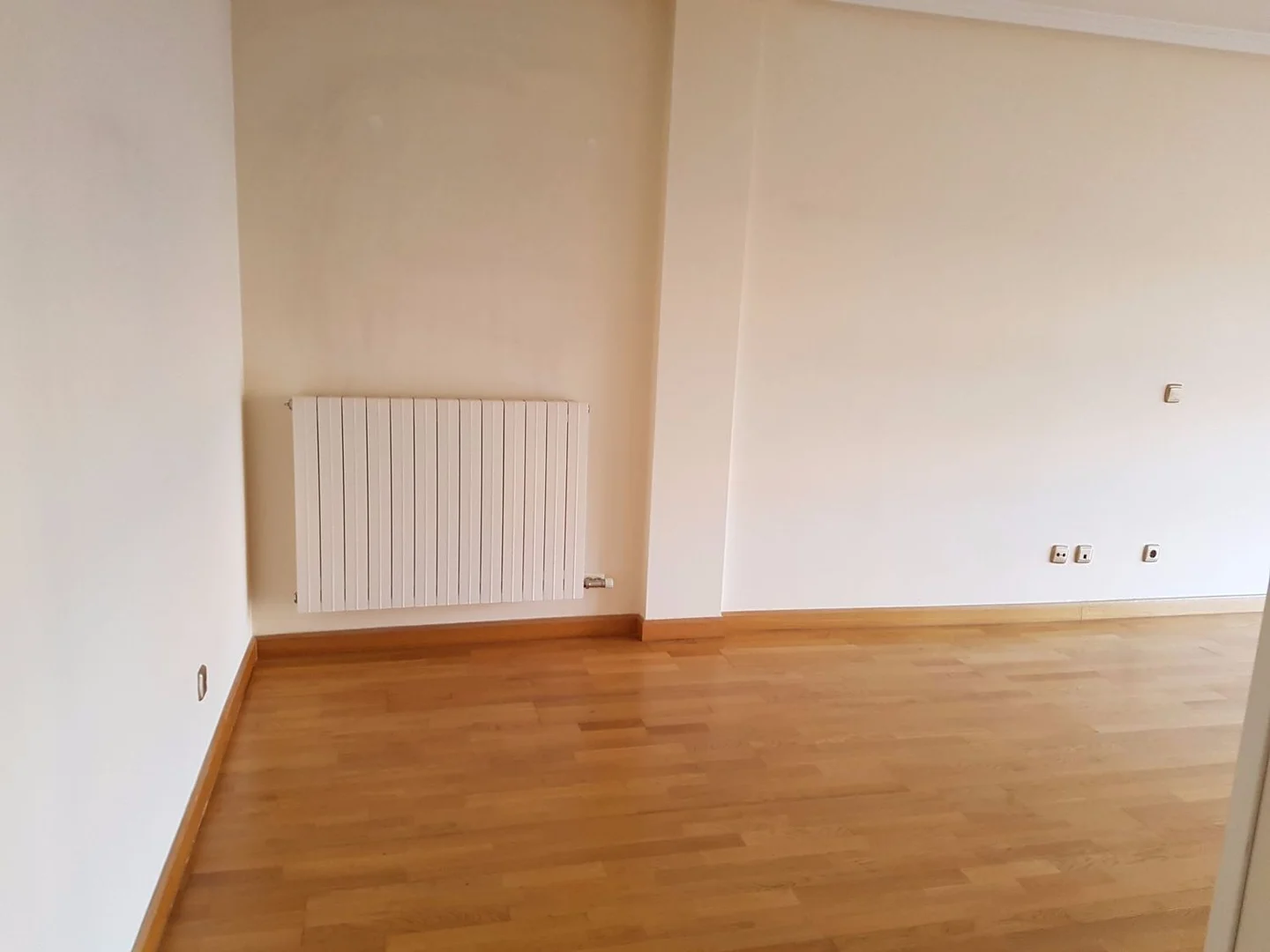 Piso en calle monasterio de montesclaros, 9 - Foto 3