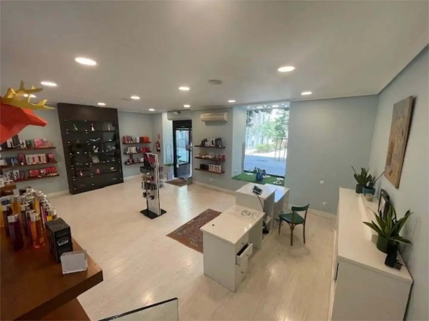 Local comercial en  Calle del Marqués Viudo de Pontejos 1 - Foto 14