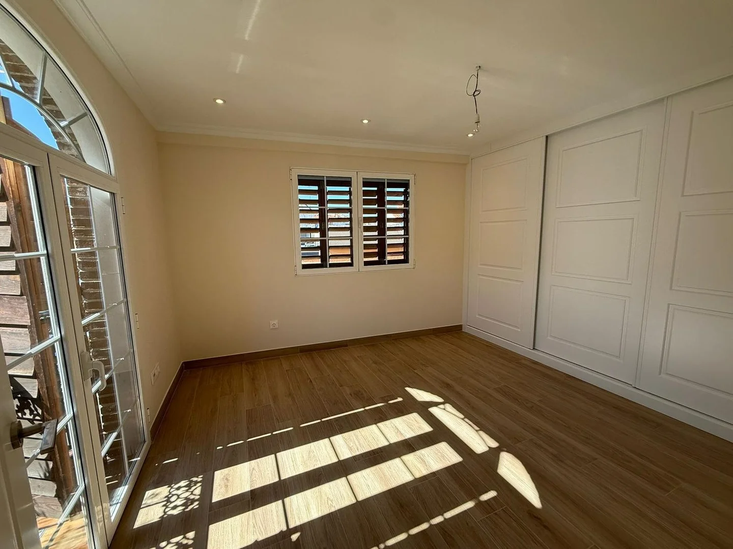 Chalet pareado en Barrio Montecarmelo - Foto 7