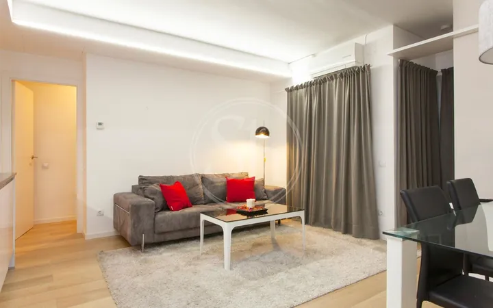 Piso en Calle de la Marina, La Sagrada Família - Foto 3