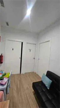 Local comercial en Arganzuela - Foto 1