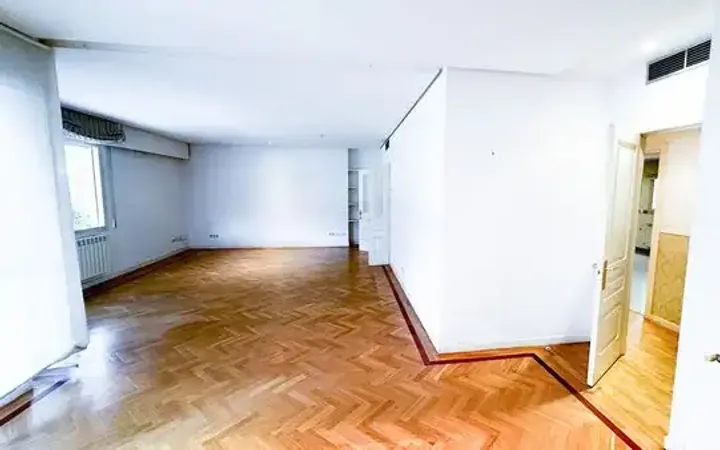 Piso en  Avenida de Valdemarín - Foto 13