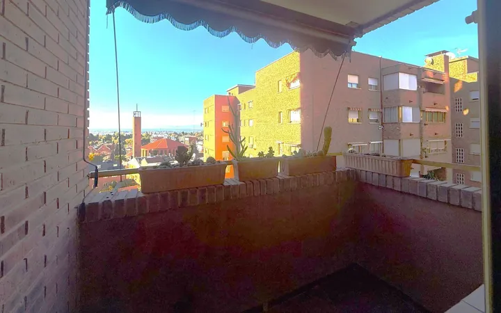 Piso en Calle Federico Carlos Sainz de Robles, Valdezarza - Foto 4