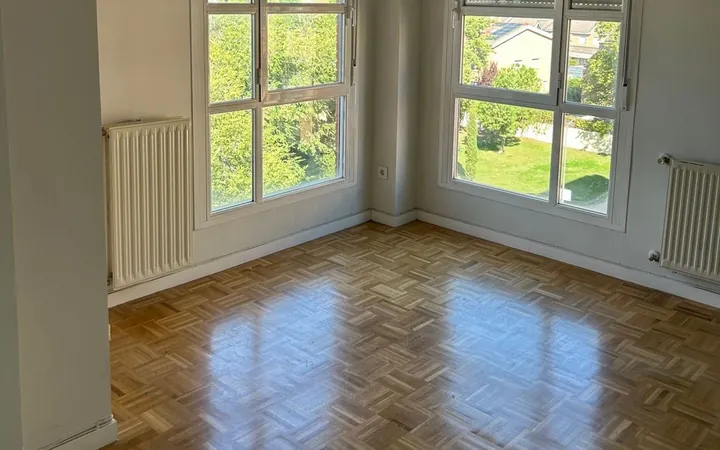 Piso en Calle Rocinante, 13, Tres Olivos - Valverde - Foto 1