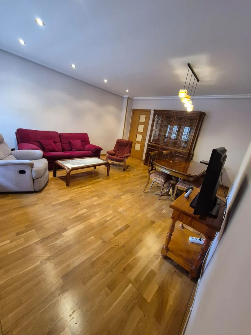 Piso en calle de Vital Aza, 100 - Foto 1