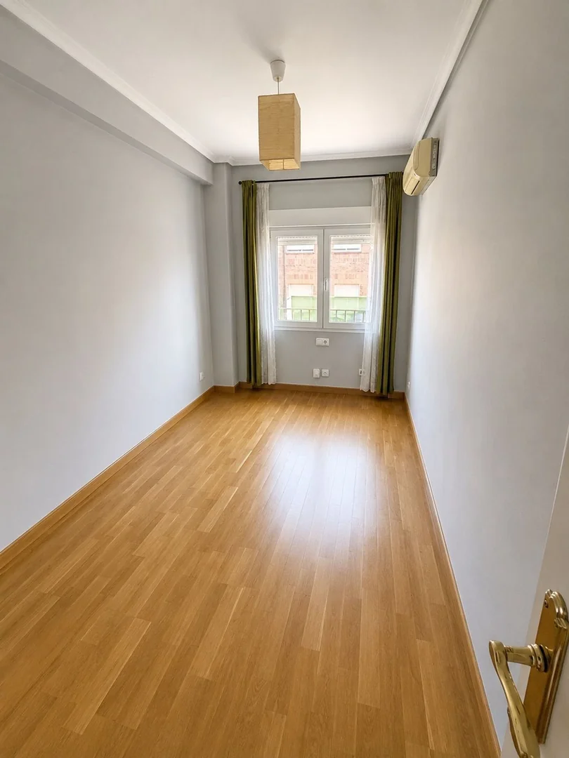 Piso en Calle de Hernani, 35, Cuatro Caminos - Foto 13