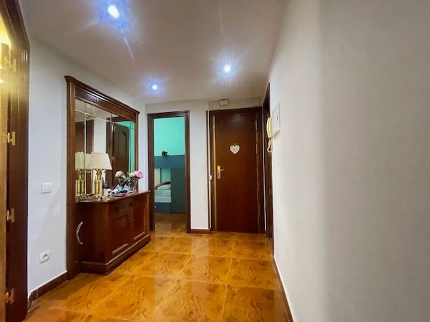 Edificio de uso mixto en Calle Fornillos - Foto 33