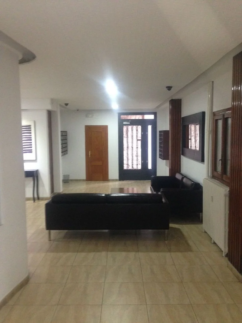 Estudio en Avenida de Alberto de Alcocer, 22 - Foto 10