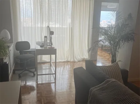 Piso en  Avenida del General Perón 32 - Foto 9