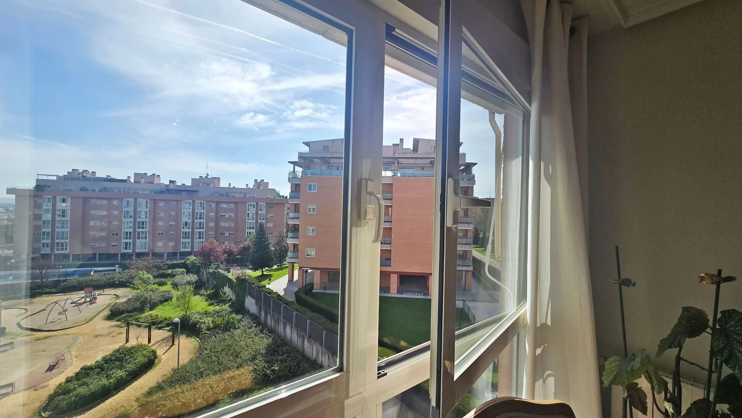 Piso en Calle de Arcaute, Rejas - Foto 4