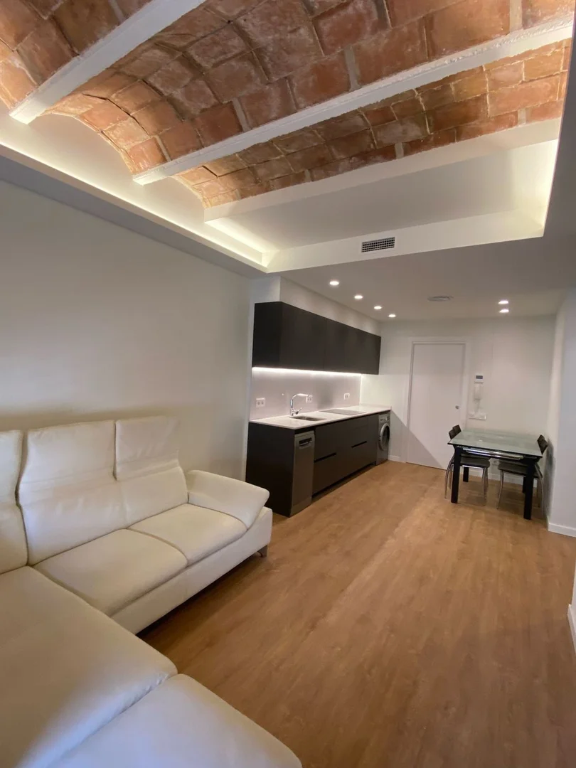 Piso en calle del Comte d'Urgell, 51 - Foto 4