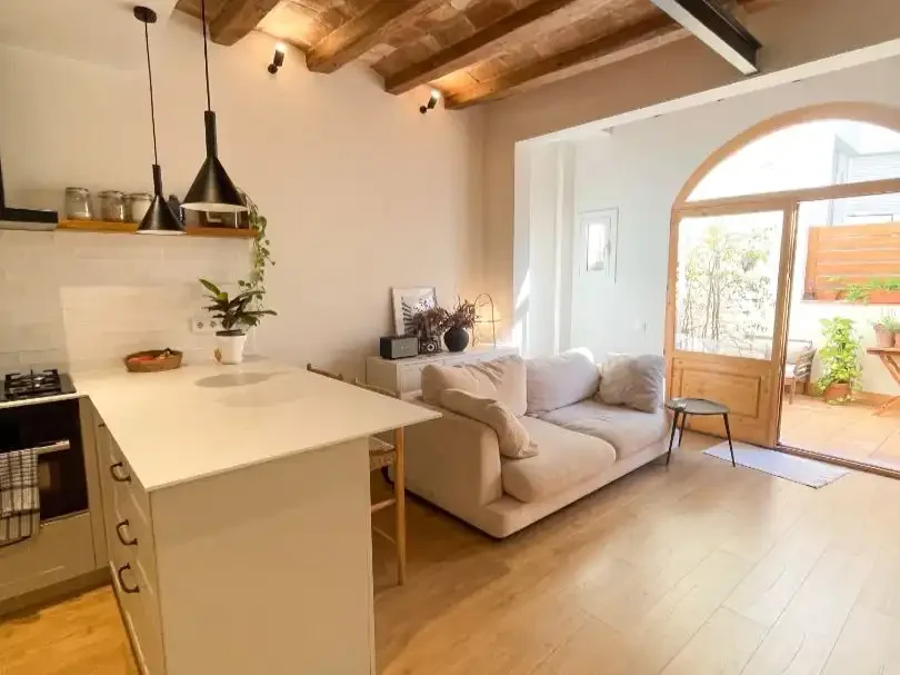 Piso en  Carrer de Premià 32 - Foto 2