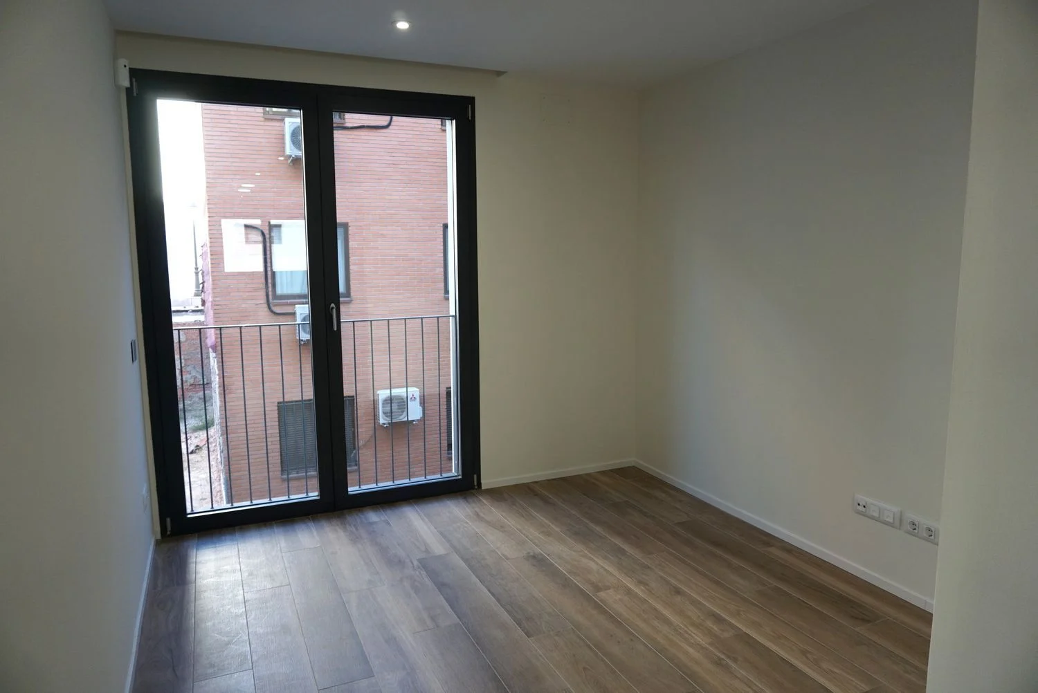 Piso en calle de Dulcinea, 43 - Foto 4