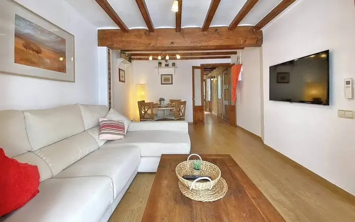 Piso en  Carrer d'Avellà 6 - Foto 2