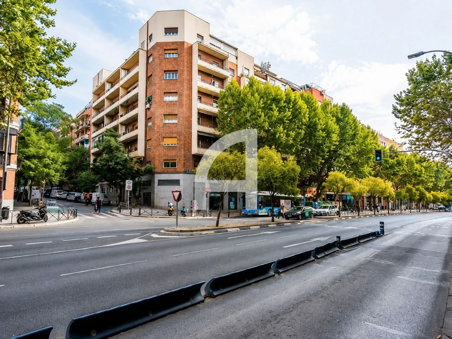 Piso en Calle de Granada, Pacífico - Foto 10