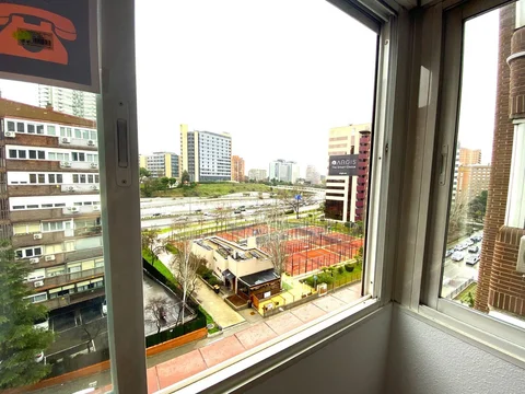 Piso en avenida de Burgos, 37 - Foto 1