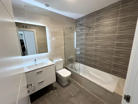 Piso en  Calle de Francisca Armada 25 - Foto 15