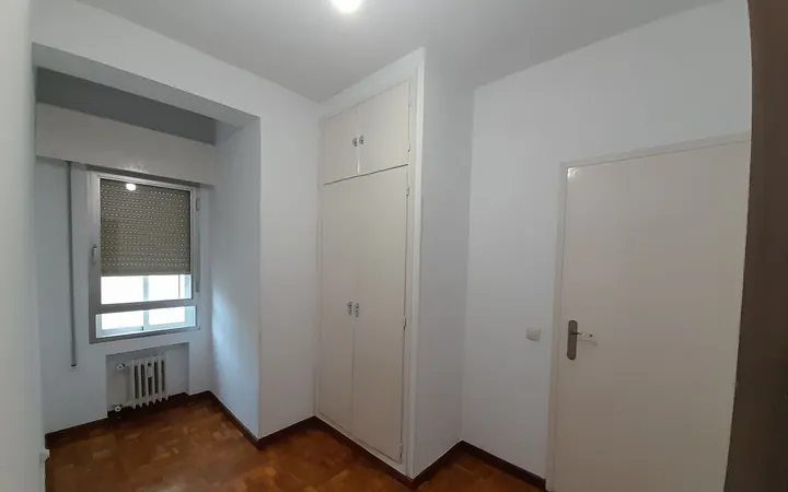 Piso en Calle de Hernani, 75, Cuatro Caminos - Foto 4