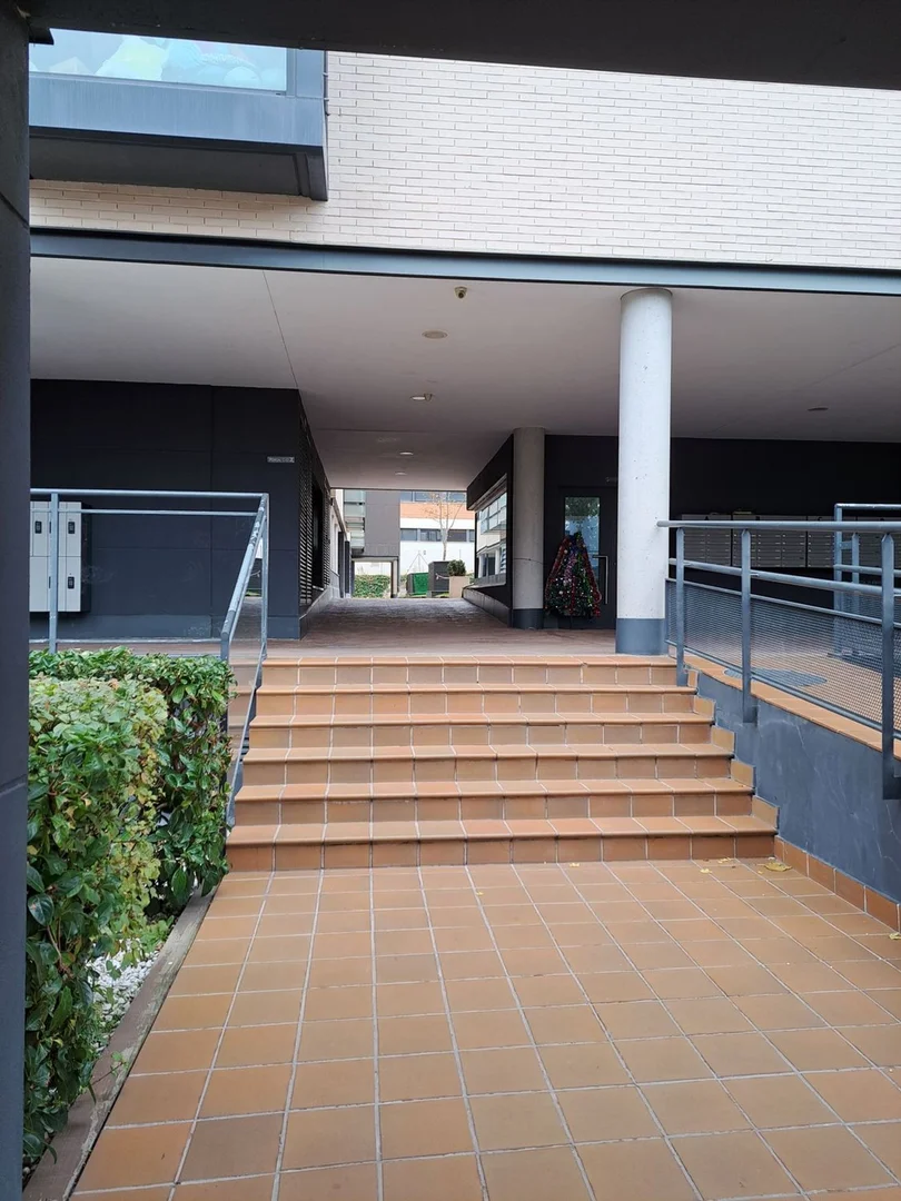 Piso en calle de Isabel Clara Eugenia, 4