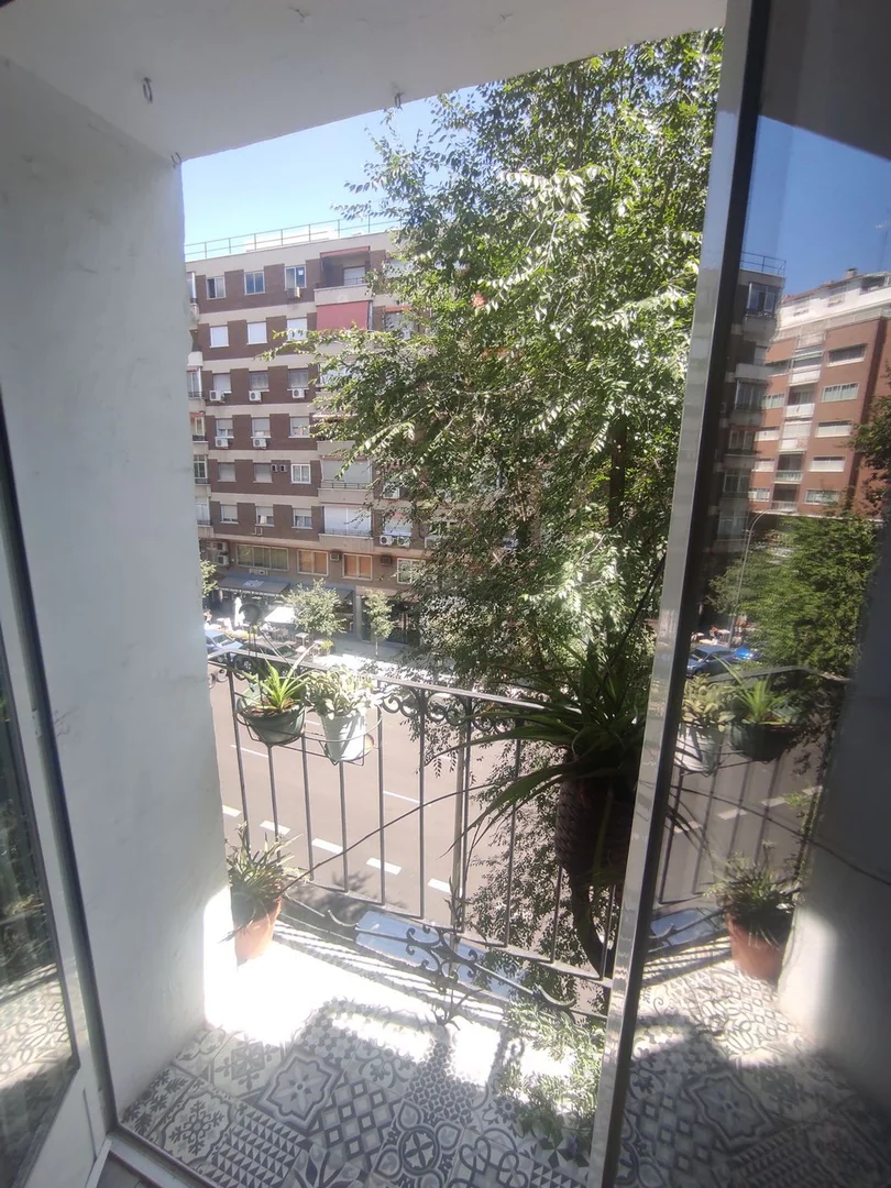 Piso en calle de Bravo Murillo, 71 - Foto 1