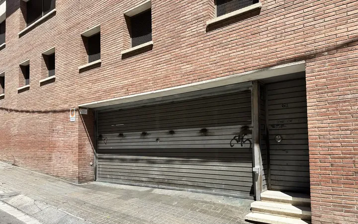 Garaje en  Carrer de l'Artesania 148 - Foto 8