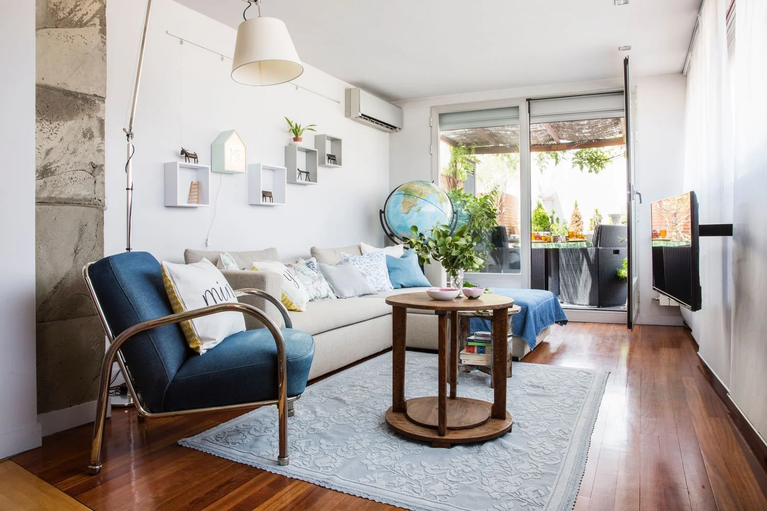 Piso en Barrio Valdeacederas - Foto 1