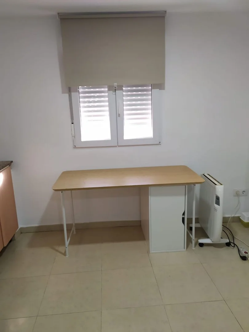 Estudio en calle de Logronyo, 17 - Foto 6