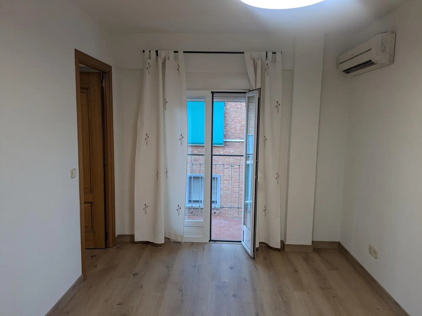 Piso en Calle Duratón, 6, Lucero - Foto 2