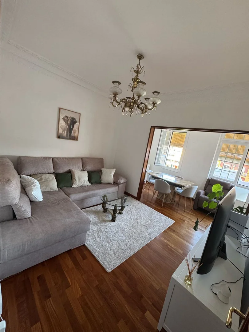 Piso en calle de Berlín, 4