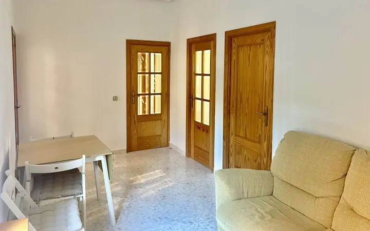 Piso en Calle de la Cuesta, Moscardó - Foto 2