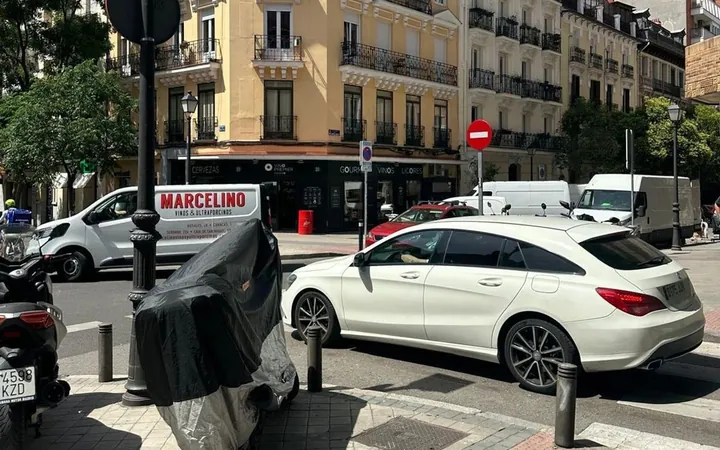 Piso en Calle de Galileo, 32 - Foto 24