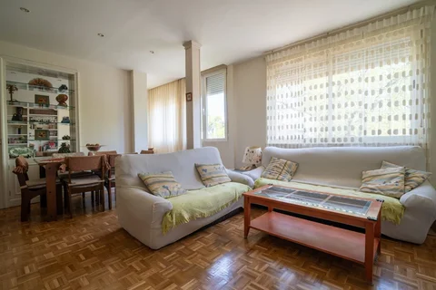 Piso en venta en Avenida de Alfonso XIII, 93 - Foto 1