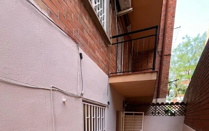 Piso en Calle de Feliu i Codina, 49, Horta - Foto 1