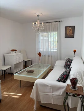 Piso en Barrio Pinar del Rey - Foto 3