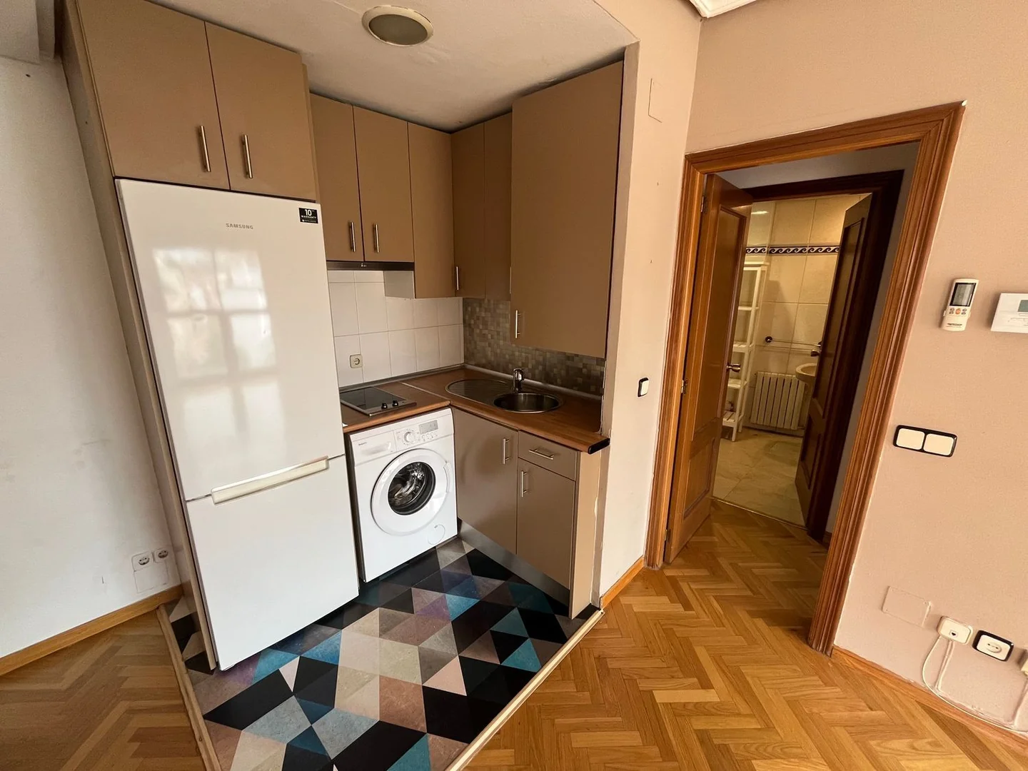 Piso en Calle de Robledo, 2, Valdeacederas - Foto 4