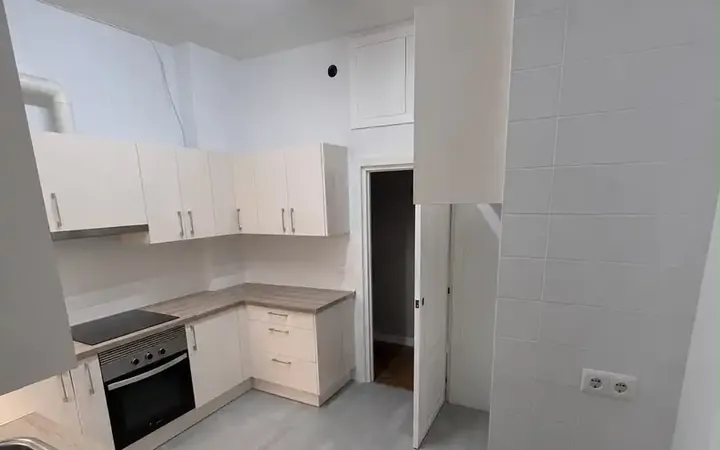 Piso en  Calle de Máiquez 30 - Foto 3