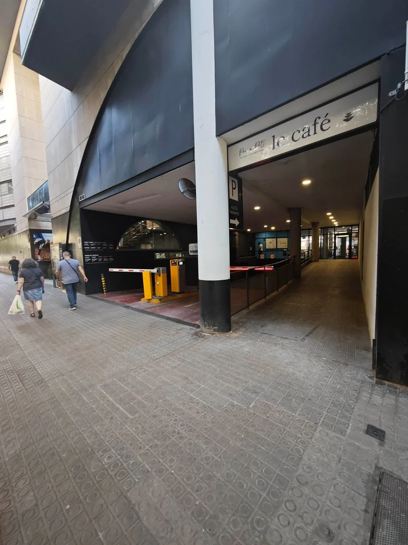 Garaje en Calle del Comte Borrell, 21 -23, La Nova Esquerra de l'Eixample - Foto 2