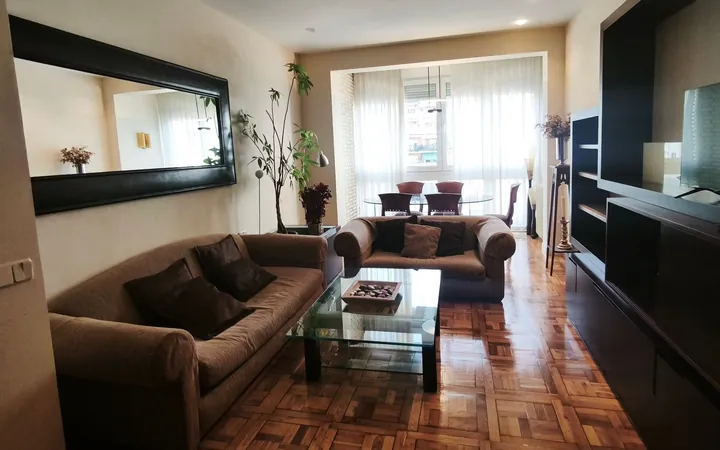 Piso en Avenida del General Perón, 14, Cuatro Caminos - Foto 1