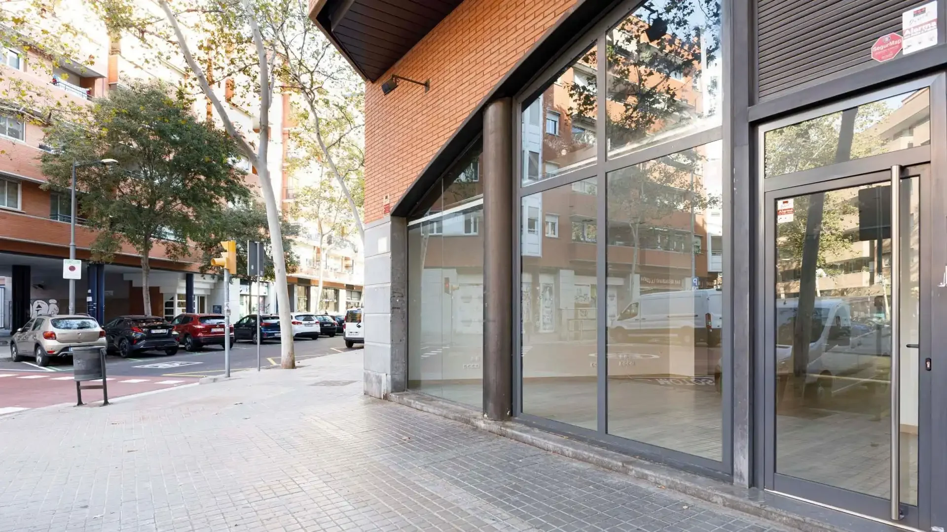 Local comercial en   CALLE BILBAO 180 - Foto 12
