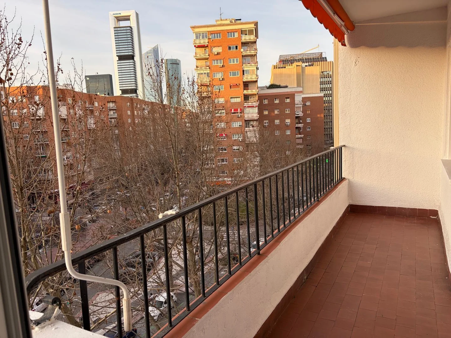 Piso en calle de Agustín de Foxá, 16 - 18