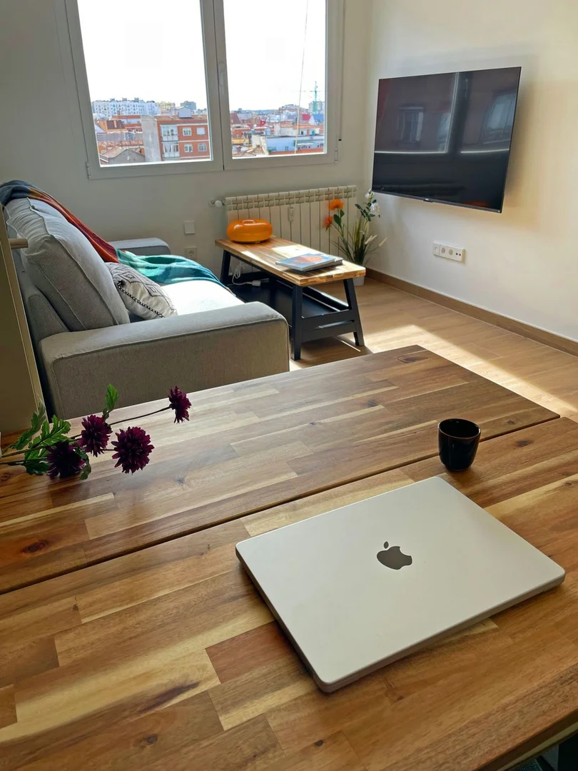 Piso en Barrio Bellas Vistas - Foto 3