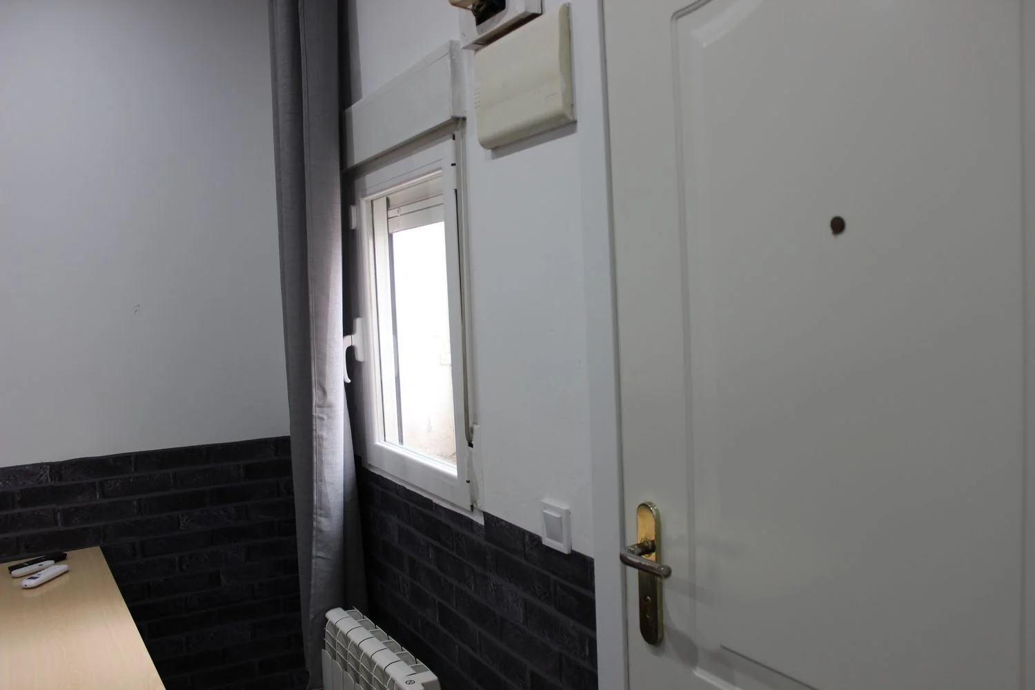 Chalet adosado en Barrio Valdeacederas - Foto 6