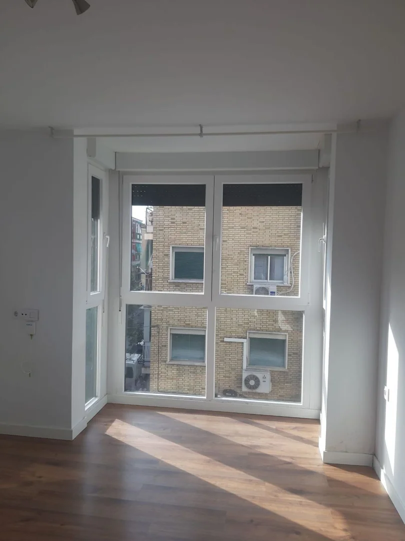Piso en Calle Ignacio Santos Vinuelas, 19, Los Rosales - Foto 3
