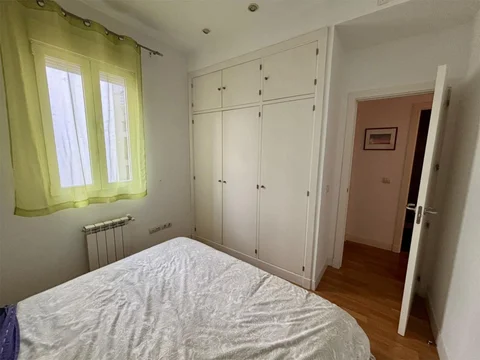 Piso en  Calle de Antonio Acuña 25 - Foto 10